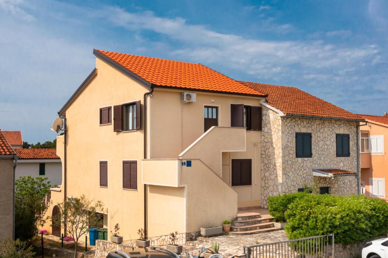 Apartmani Alic شيبينيك المظهر الخارجي الصورة